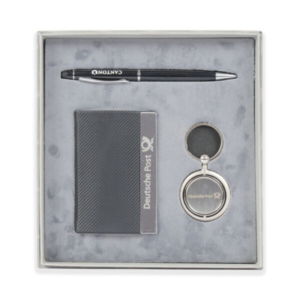 Gift box containing Metal cardholder, keychain & a pen